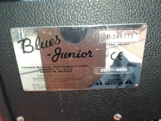 Amplificador Fender Blues Junior