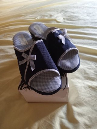 Ciabatte donna in stoffa blu e bianche