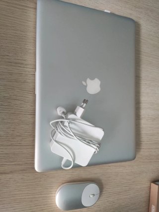 Portátil Apple MacBook Pro 15 Gris