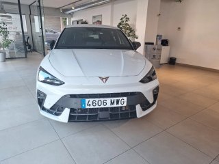 CUPRA Leon 2025