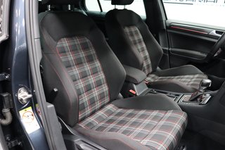 Volkswagen Golf GTI 7.5 Performance 245cv DSG
