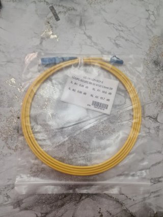 Latiguillo Fibra Óptica 2m LC/UPC a SC/UPC