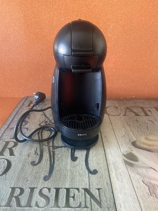 Cafetera Dolce Gusto Krups Negra