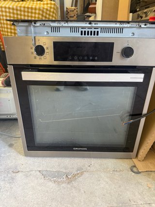 Horno con placa inducción 3 fuegos