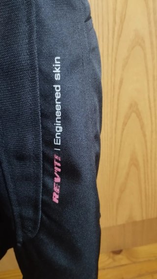 Chaqueta Revit nueva
