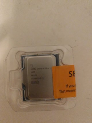 Intel Core Ultra 5 225F