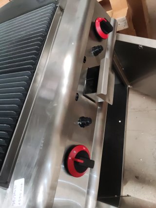 BARBACOA MUEBLE PIEDRA VOLCÁNICA MIRA MI PERFIL