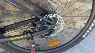 Bicicleta Scott Negra usada solo 1 vez para probar