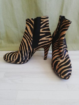Botines Piel Cebra Talla 38