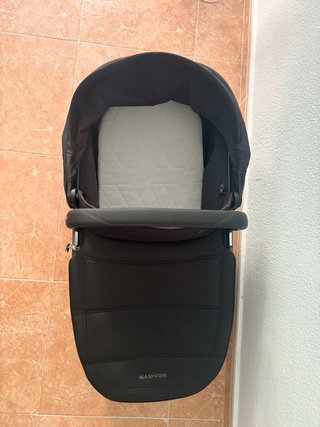 Capazo Maxi Cosi Fame Negro