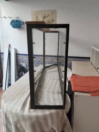 Mobiliario expositor tienda
