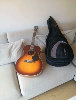 Guitarra Acústica Alvarez RF26SB Regent
