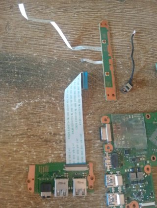 Placa base Toshiba Pro A50-C208 y piezas