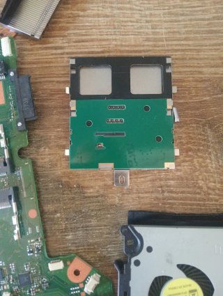 Placa base Toshiba Pro A50-C208 y piezas