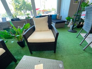 Conjunto Muebles Jardín Ratán Negro y Beige