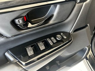 Honda CR-V 2.0­ i­-MMD 4x2 Sport Line