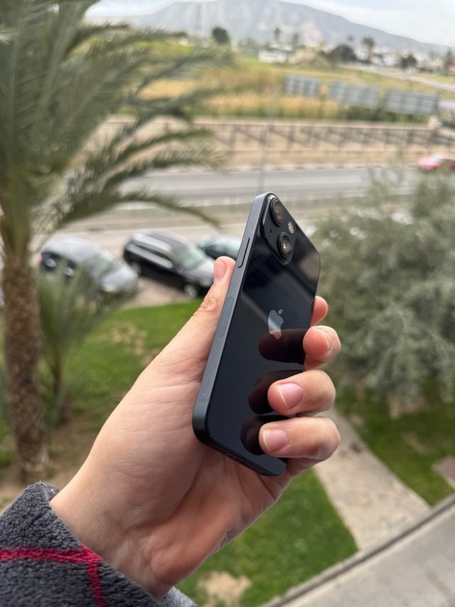 iPhone 13 Mini - 100% Batería