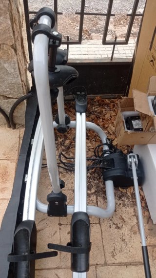 Portabicicletas para bola de remolque