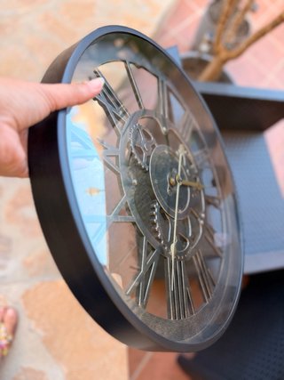 Reloj de pared grande