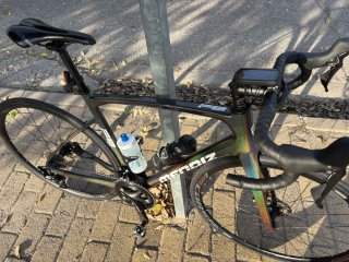 Mendiz F8 SH-105 full carbono algo negociable
