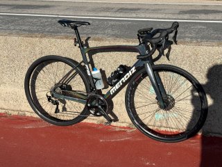Mendiz F8 SH-105 full carbono algo negociable