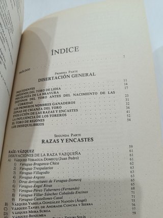 El toro bravo. Hierros y encastes.  Filiberto Mira