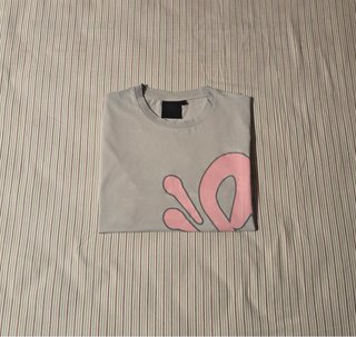 Camiseta Syna World Gris y Rosa Oversize