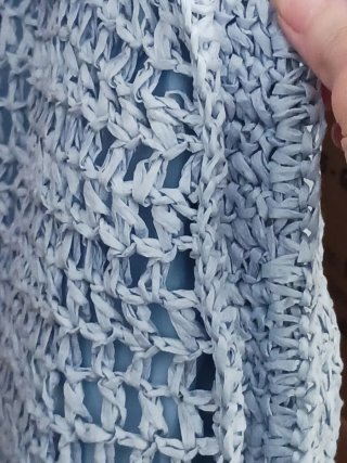 Bolso Tote nuevo rafia azul claro tejido a mano .
