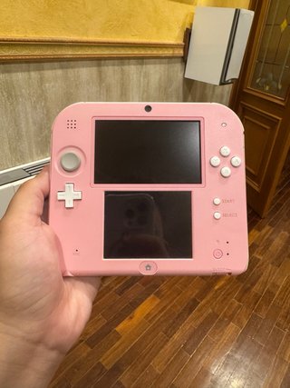 Nintendo 2DS Tomodachi Life Edizione Rosa