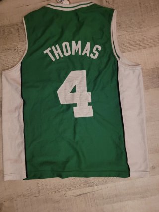 Camiseta Celtics Thomas Adidas Talla M sin estreno