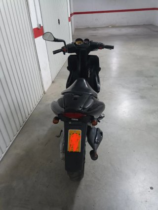 Yamaha Aerox Negra