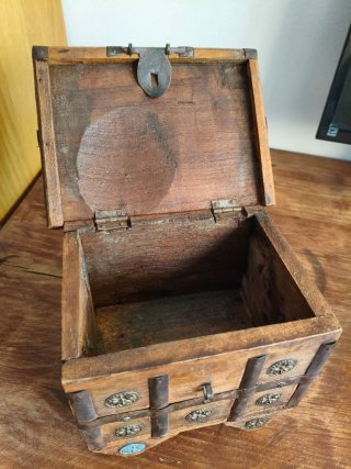 Cajas de madera decorativas y colección
