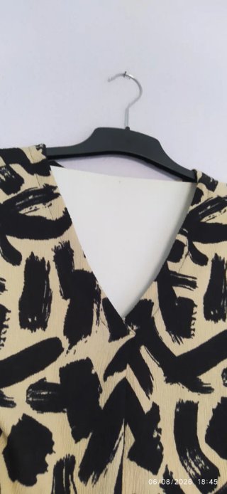 Blusa estampado abstracto