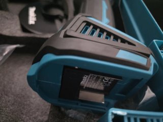 Amoladora Angular Makita Radial