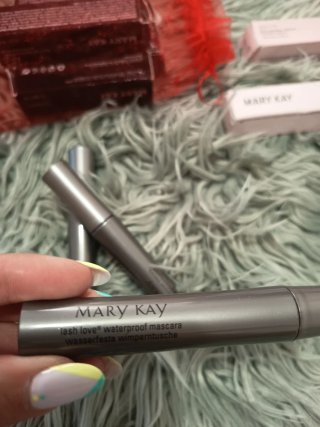 Rímel Mary Kay Lash Love Negro