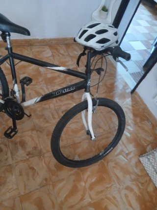Bicicleta New Star Negra y Blanca
