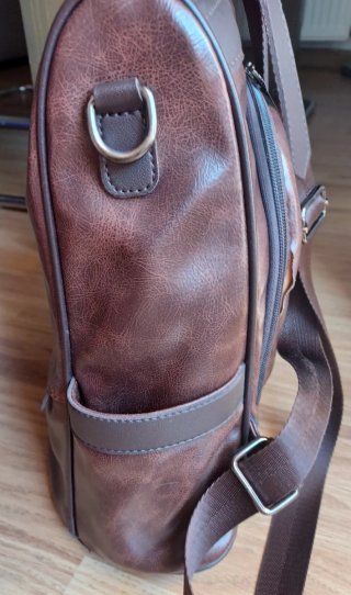 Mochila efecto piel marrón T. M - Como nueva