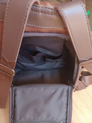 Mochila efecto piel marrón T. M - Como nueva
