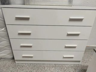 CÓMODA CÓMODA CÓMODA CÓMODA COMODA