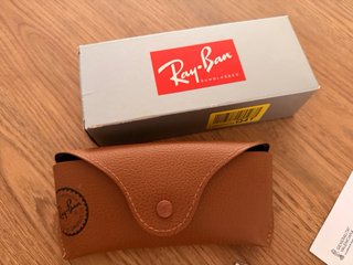Gafas de sol Ray-Ban cuadradas negras