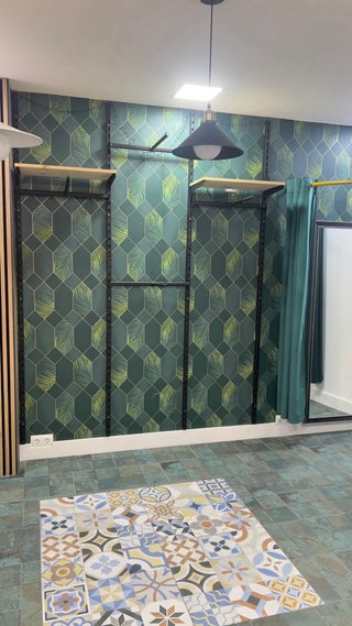 Estanterías para tienda de ropa