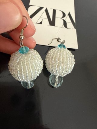 Orecchini Zara bianchi e blu