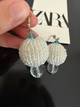 Orecchini Zara bianchi e blu