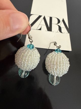Orecchini Zara bianchi e blu