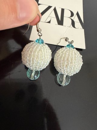Orecchini Zara bianchi e blu