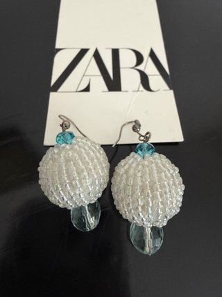 Orecchini Zara bianchi e blu