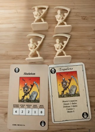HeroQuest Figura Esqueleto + Tarjeta