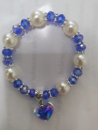 Pulsera perlas y cristales azules