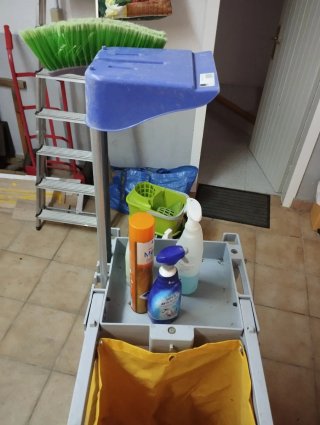 Carro de limpieza
