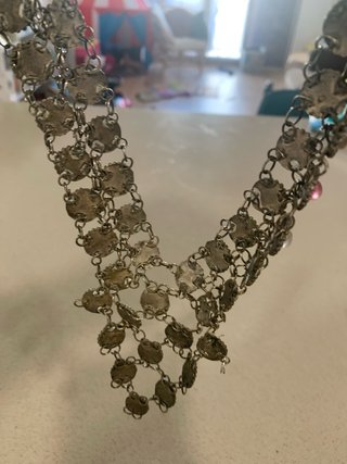 Collar antiguo multicolor plata